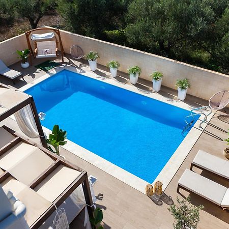 Villa Elisabeth View Gerani  Bagian luar foto