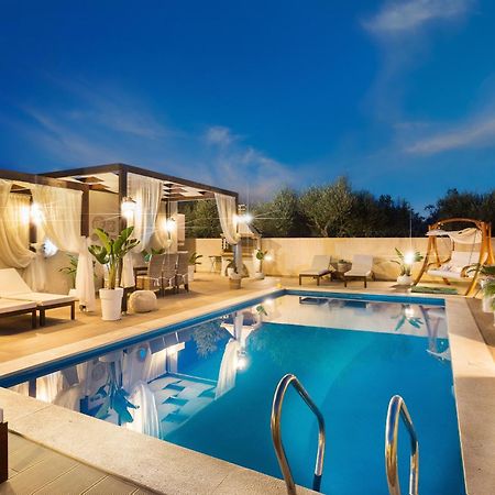 Villa Elisabeth View Gerani  Bagian luar foto