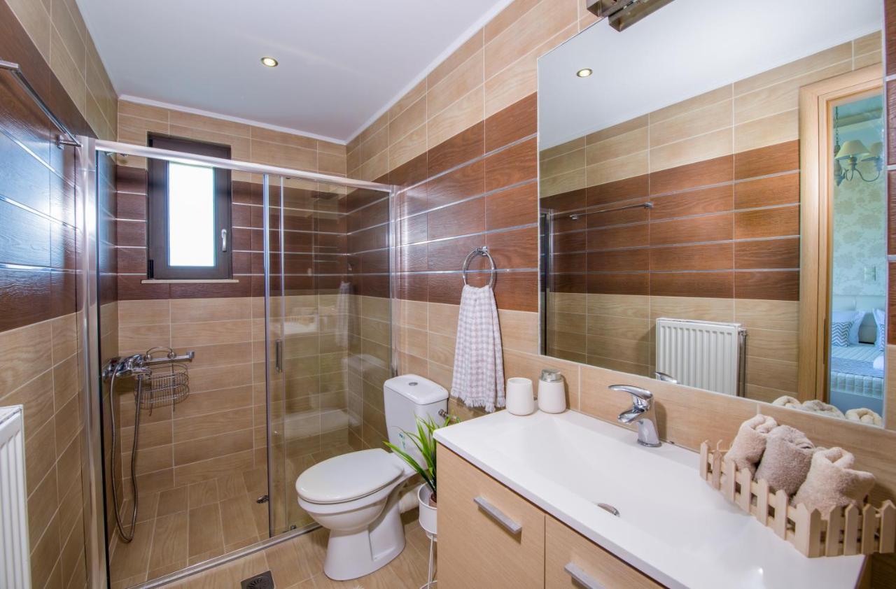 Villa Elisabeth View Gerani  Bagian luar foto