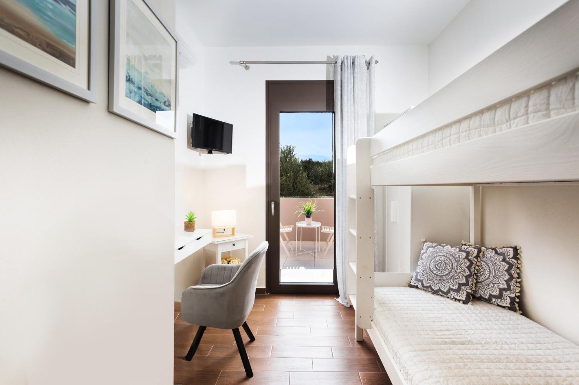 Villa Elisabeth View Gerani  Bagian luar foto